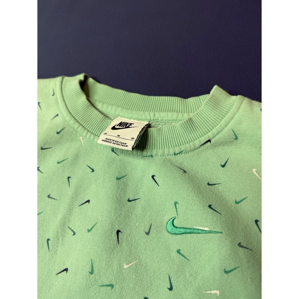 Nike unisex kids Green Crewneck Sweatshirt Long Sleeve All-Over Swoosh size M - Picture 2 of 5